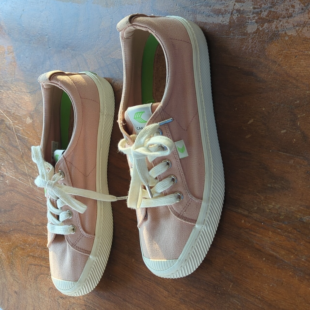 Cariuma OCA Rose Canvas Sneakers, Women's 9 - Picture 4 of 7